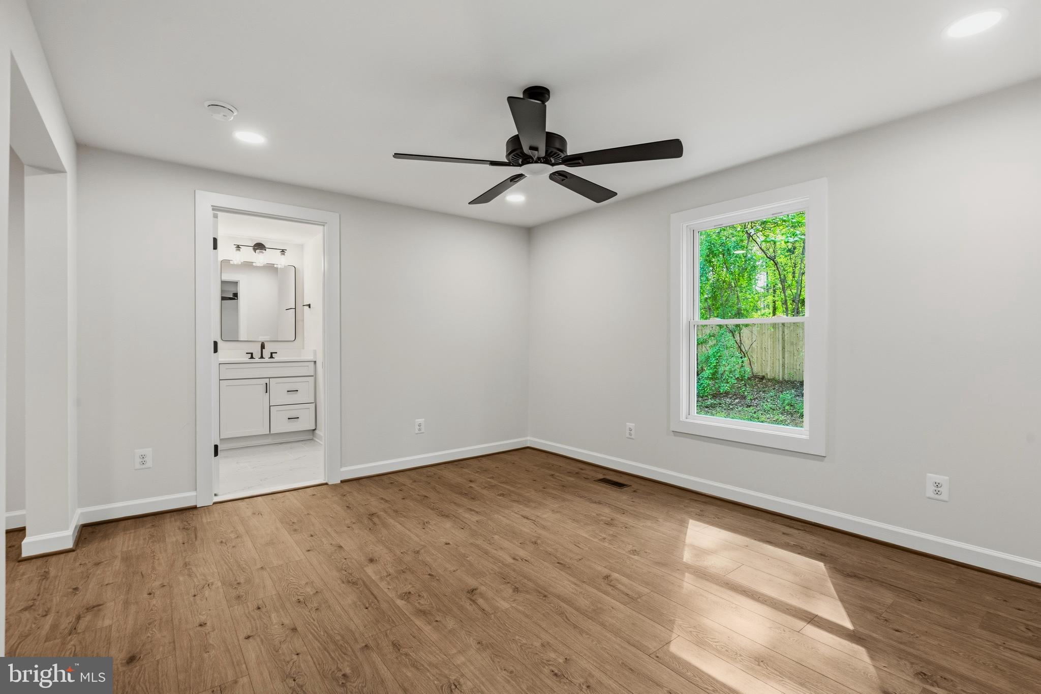 9203 FOX LAIR DRIVE