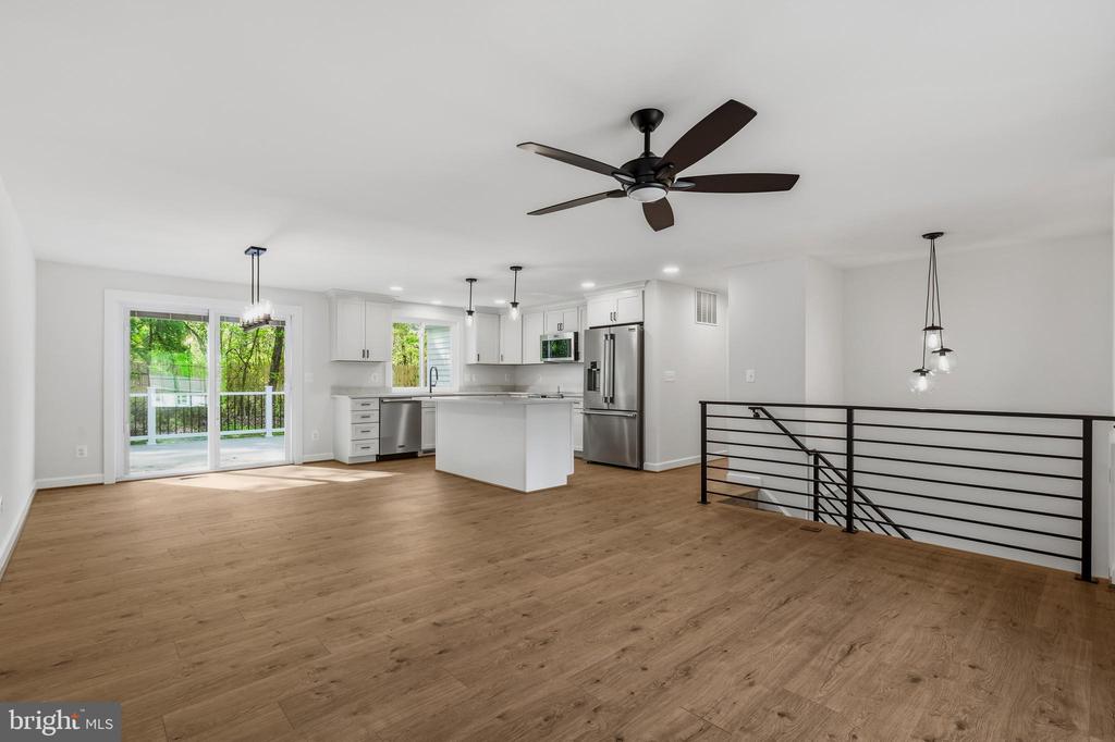 9203 FOX LAIR DRIVE