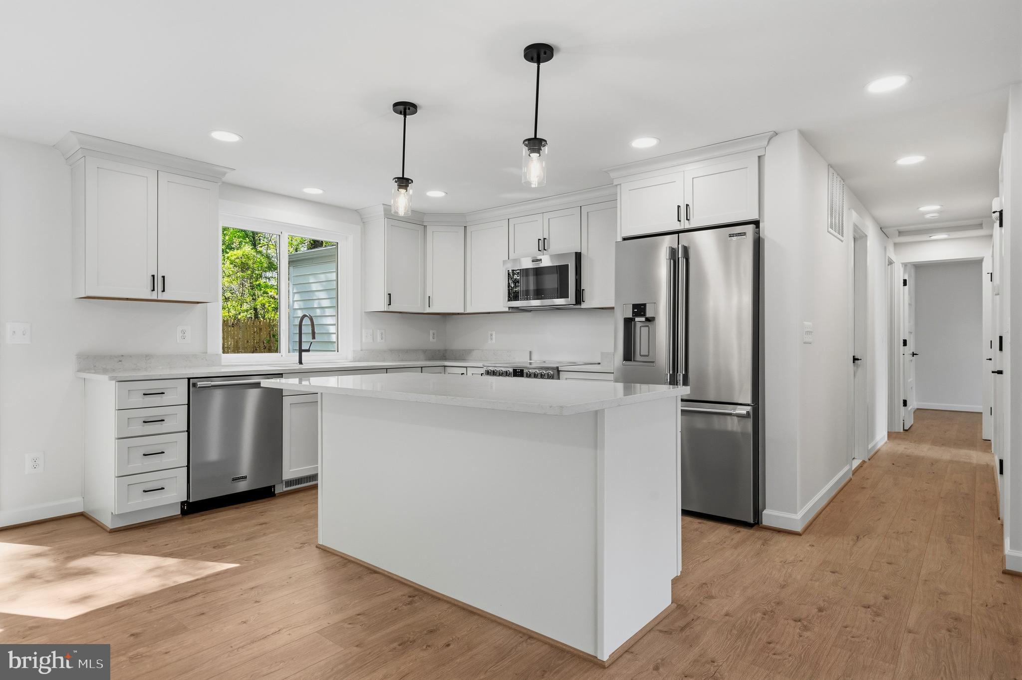 9203 FOX LAIR DRIVE