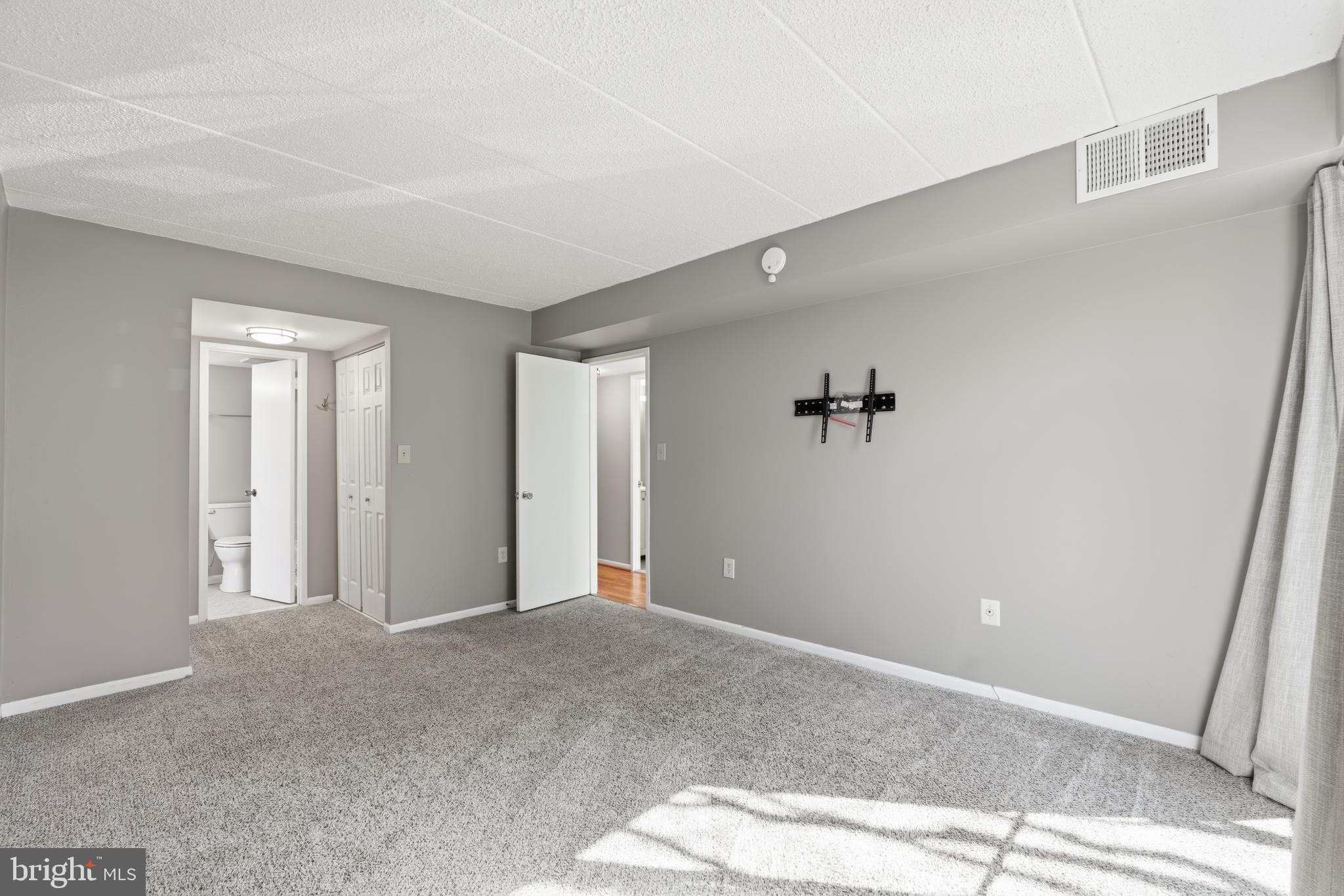 11566 ROLLING GREEN COURT 12/200A