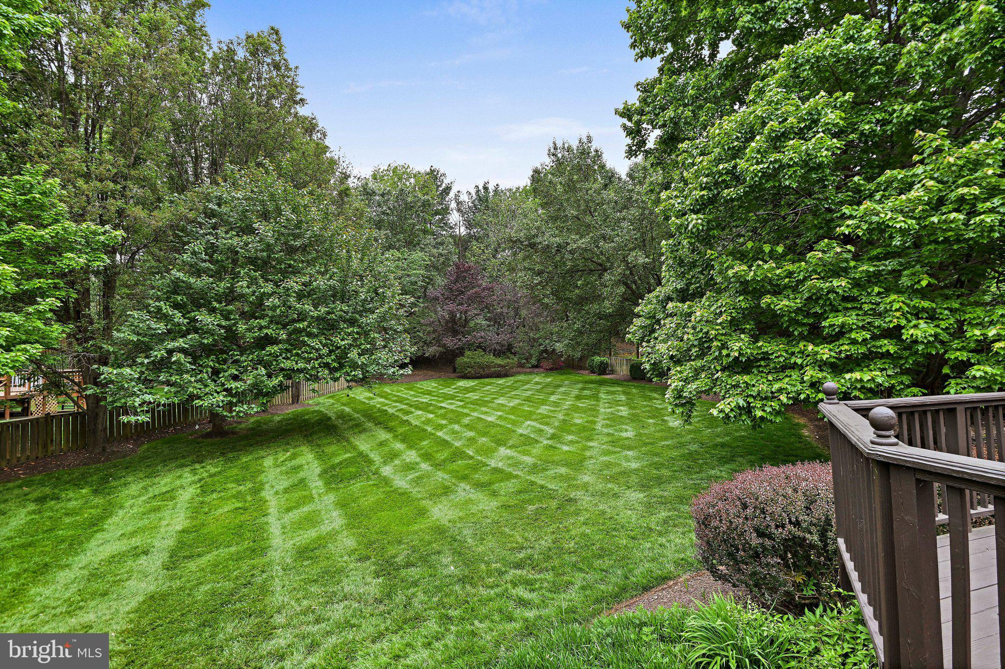1706 BROADFIELD LANE