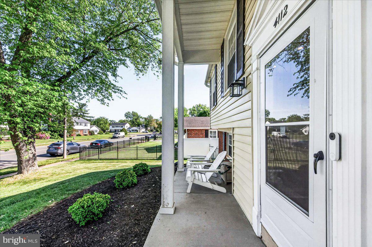 4112 MAJESTIC LANE