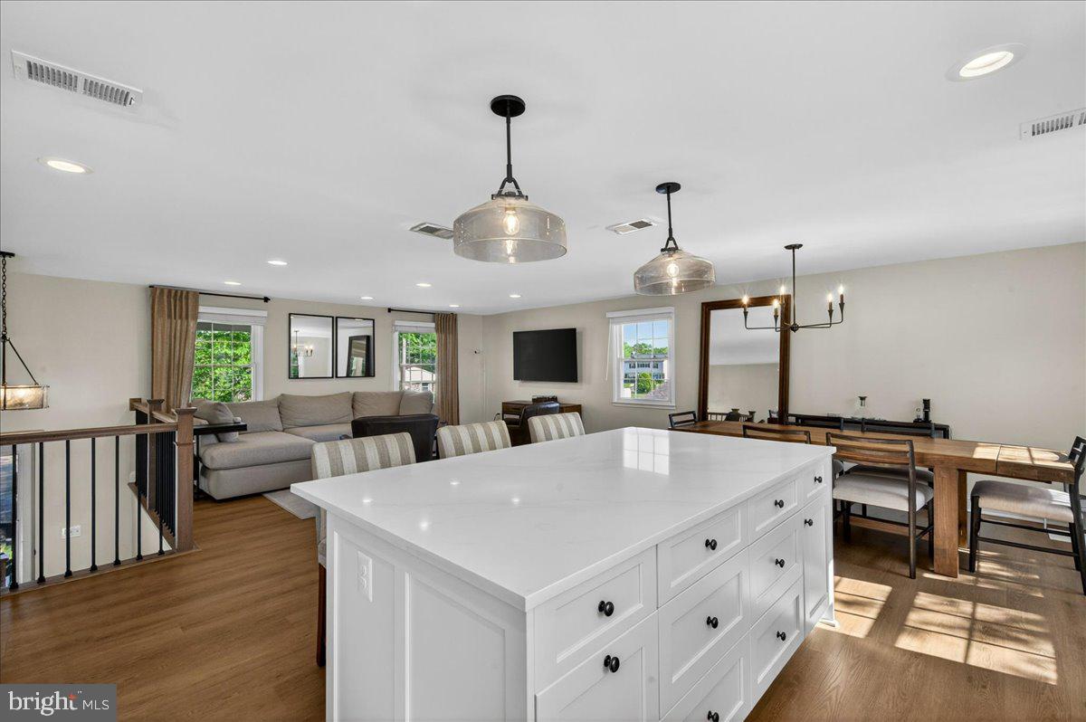 4112 MAJESTIC LANE
