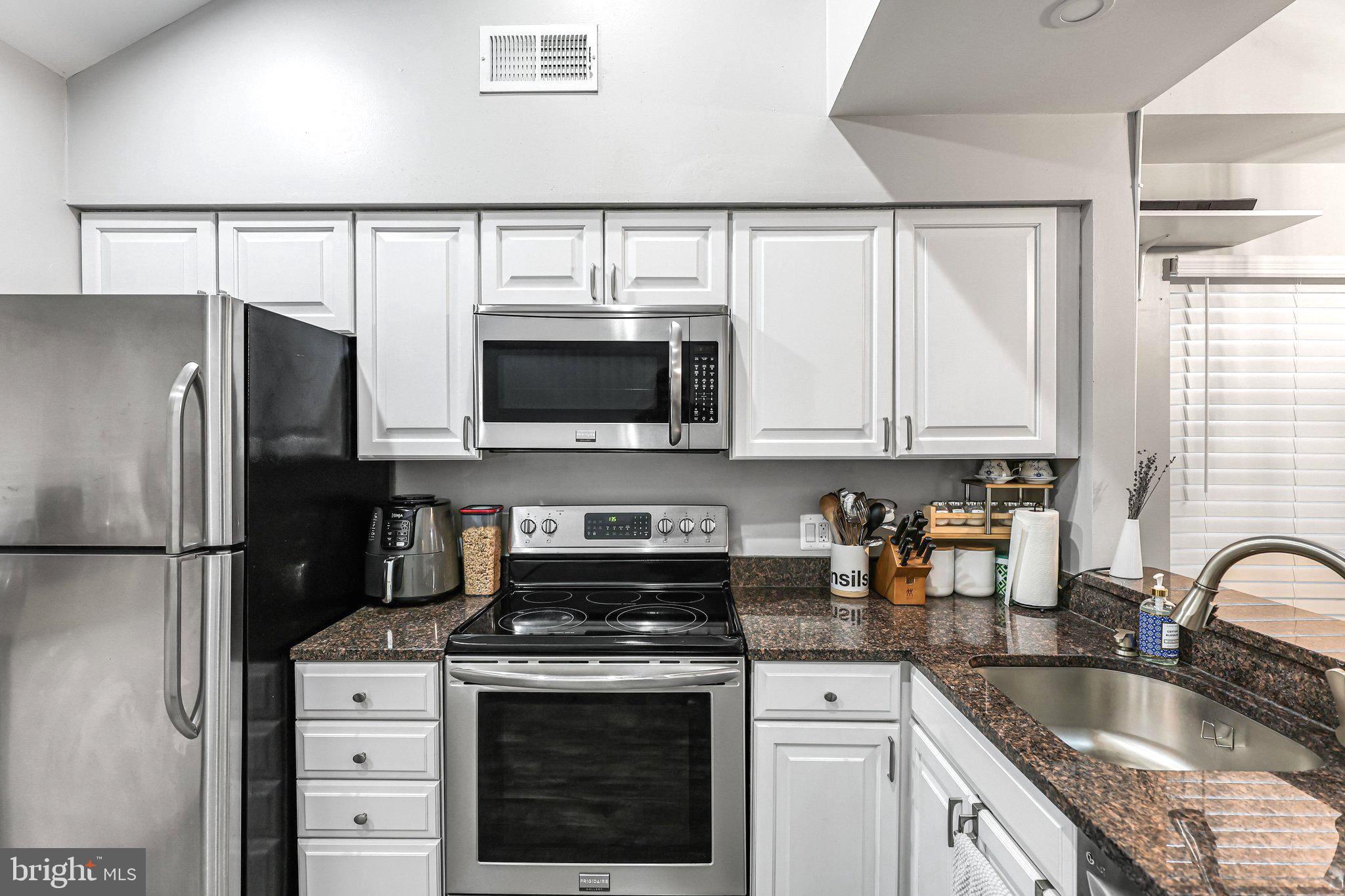 4505 SAHALEE COURT D