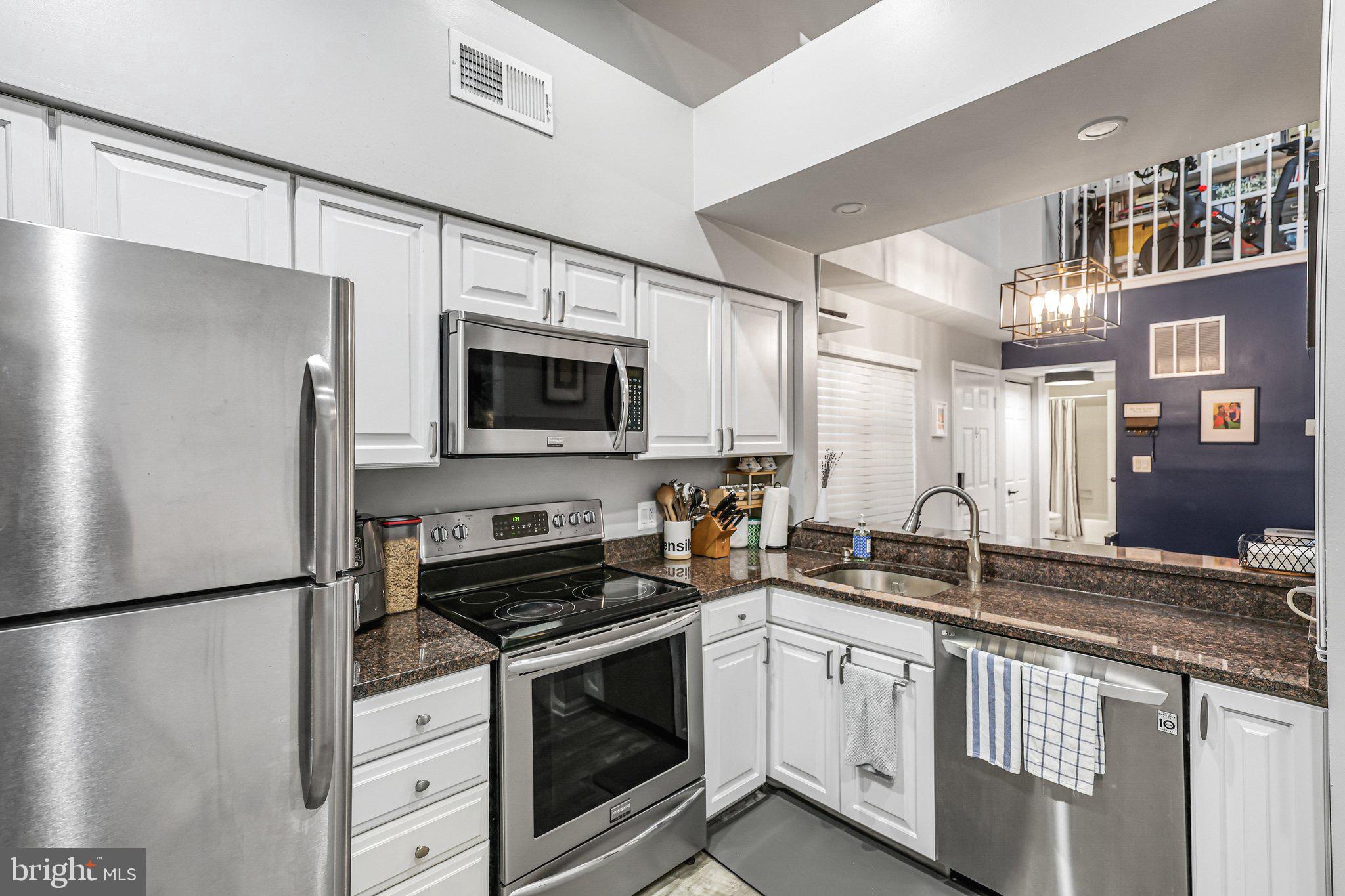 4505 SAHALEE COURT D