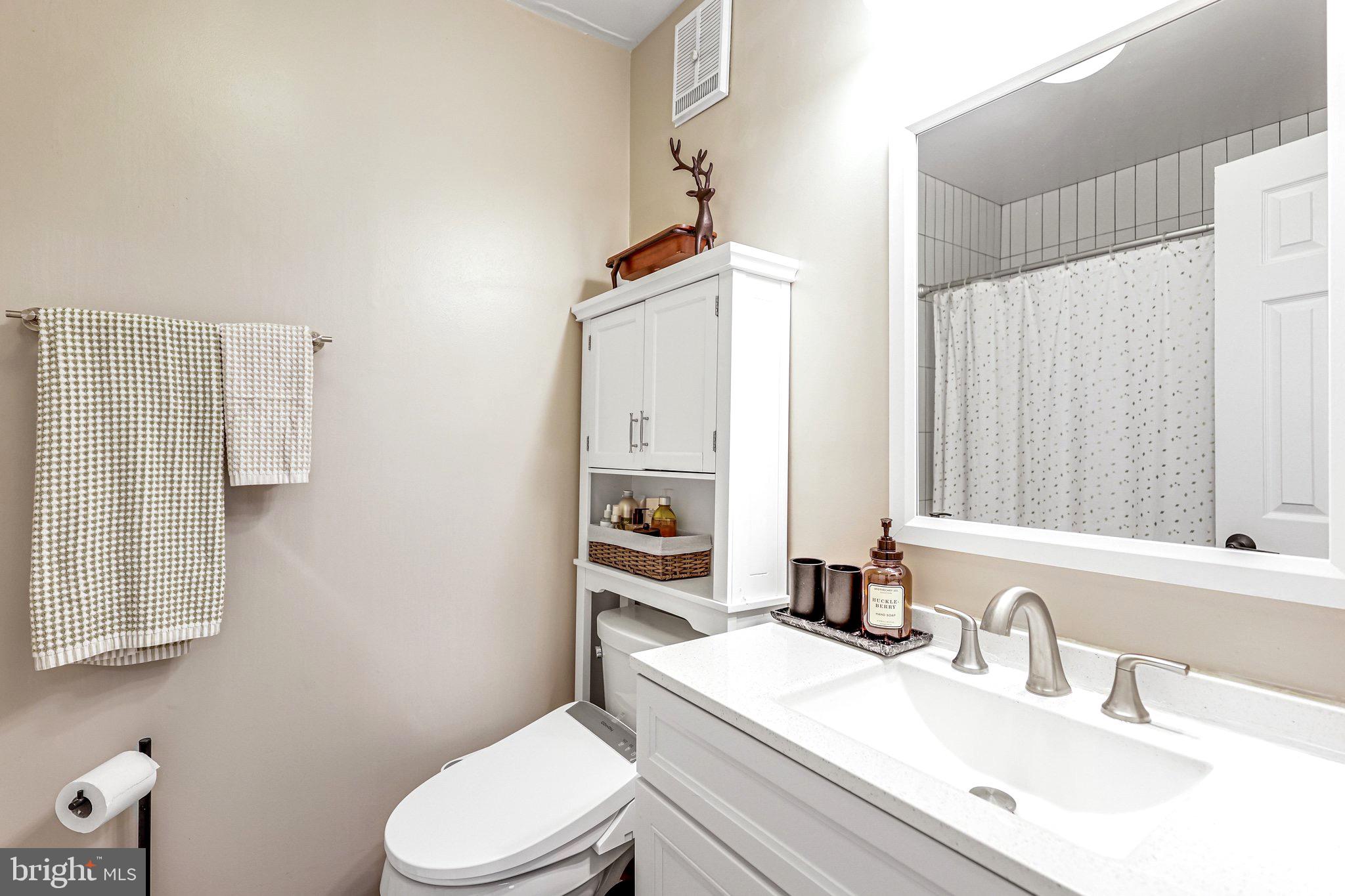 4505 SAHALEE COURT D