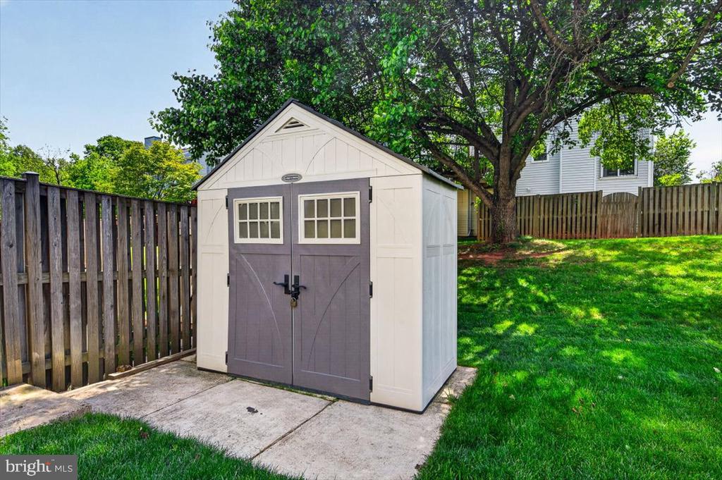 3341 OAKSHADE COURT