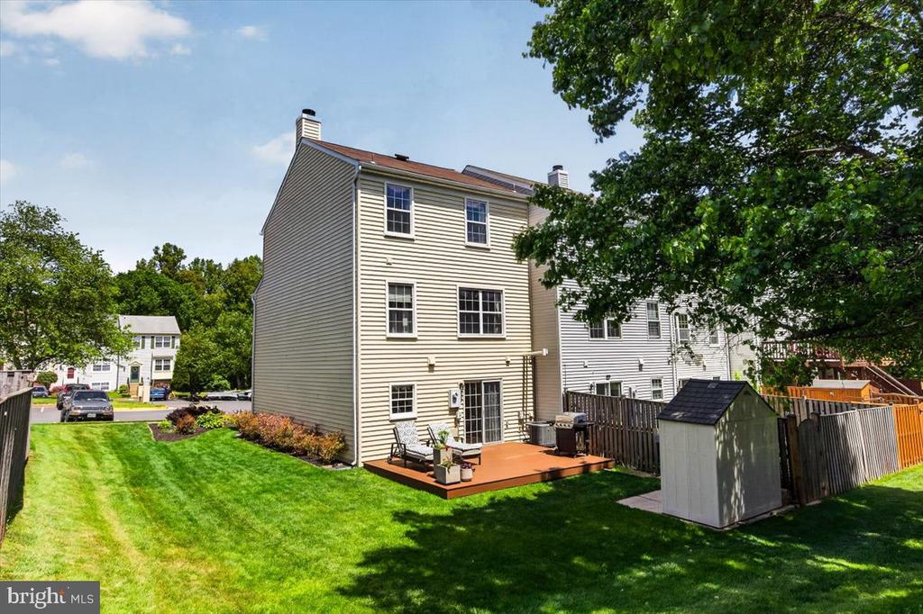 3341 OAKSHADE COURT