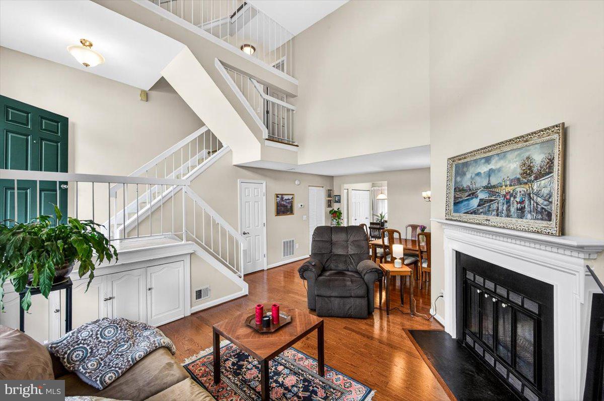 3341 OAKSHADE COURT