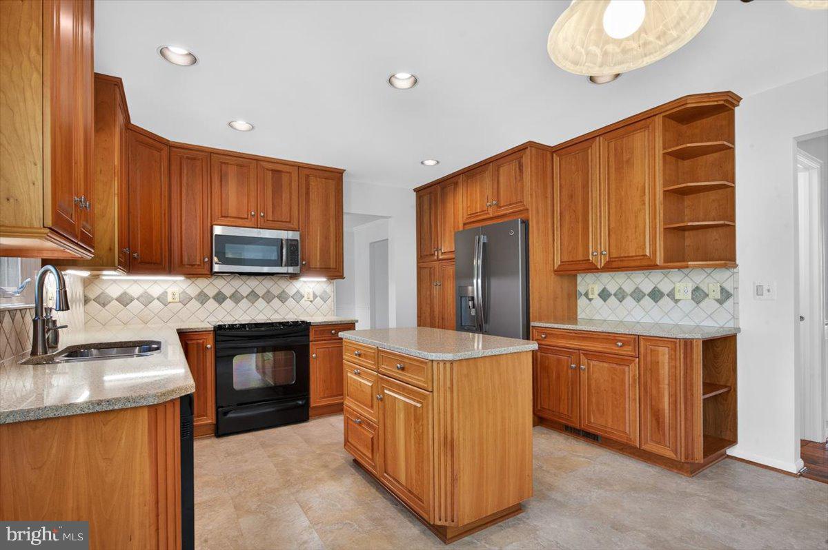 3569 PLUM DALE DRIVE