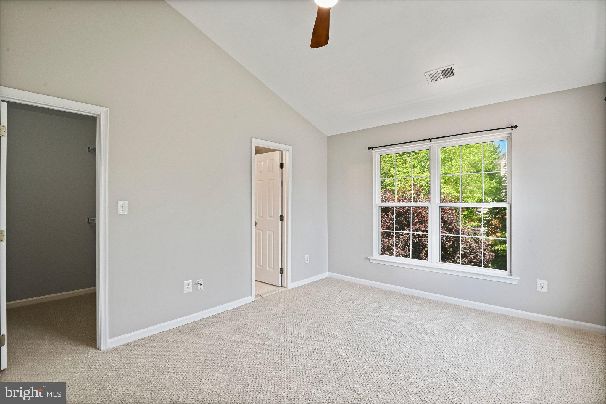 11482 HERITAGE COMMONS WAY