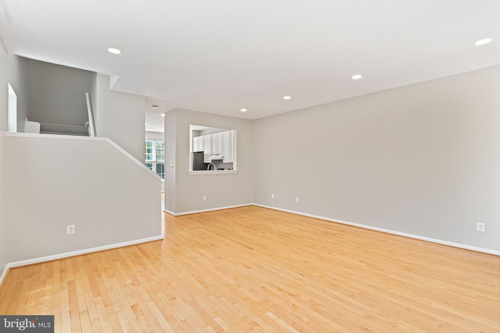 11482 HERITAGE COMMONS WAY
