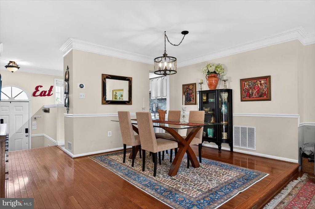 4239 SLEEPY LAKE DRIVE