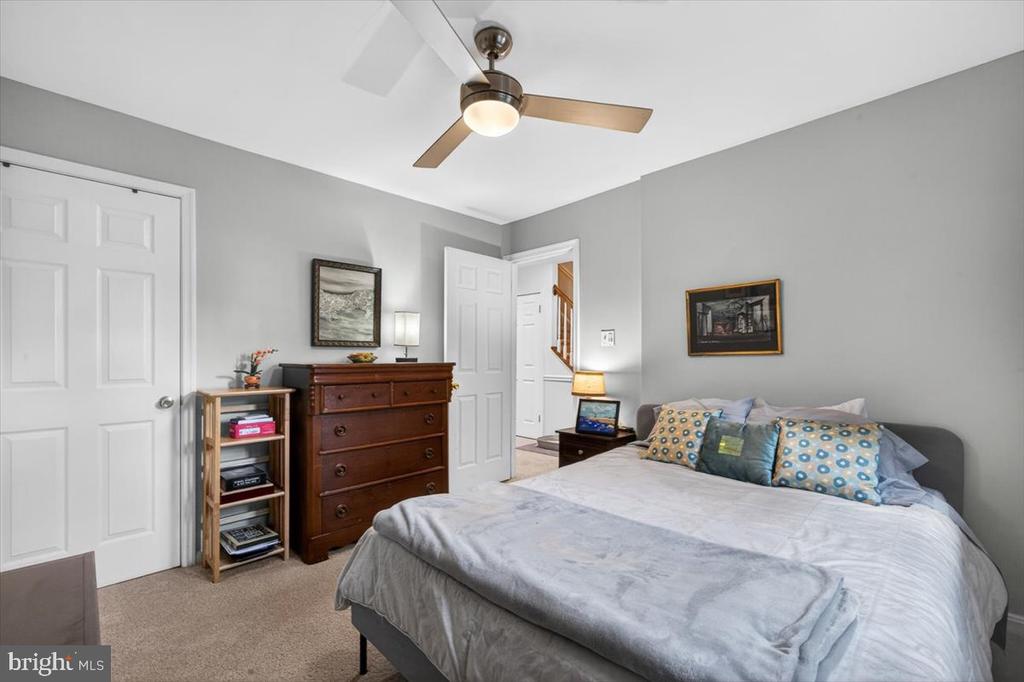 4239 SLEEPY LAKE DRIVE