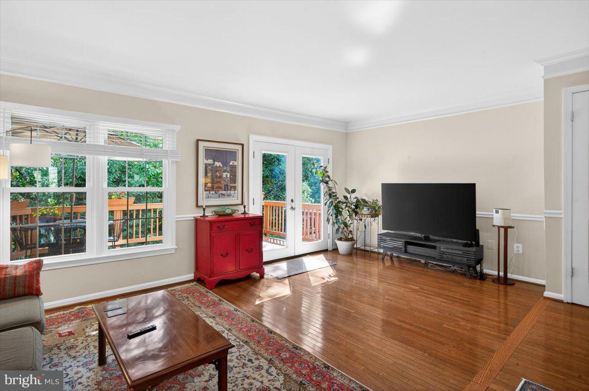 4239 SLEEPY LAKE DRIVE