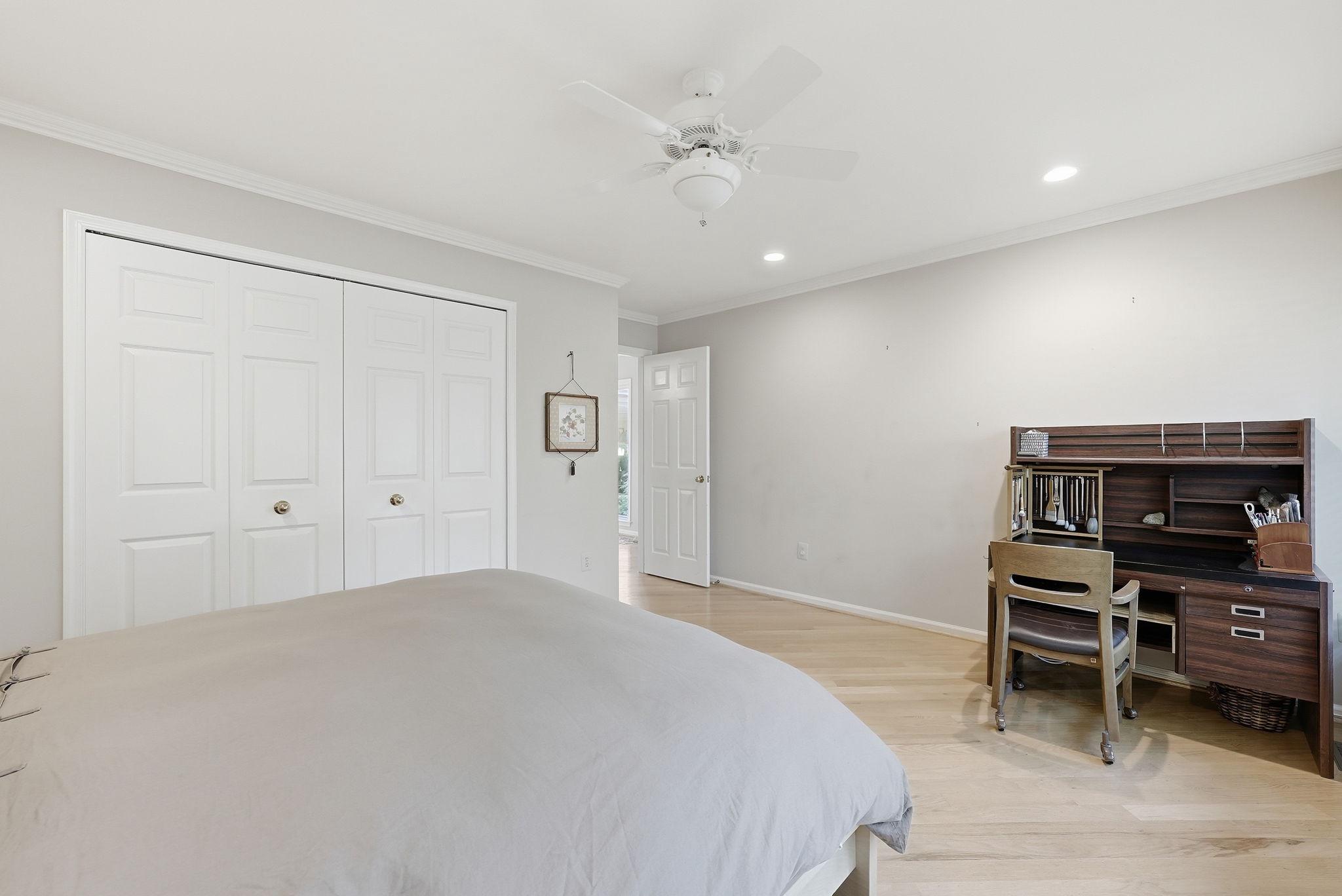 7512 RAMBLING RIDGE DRIVE