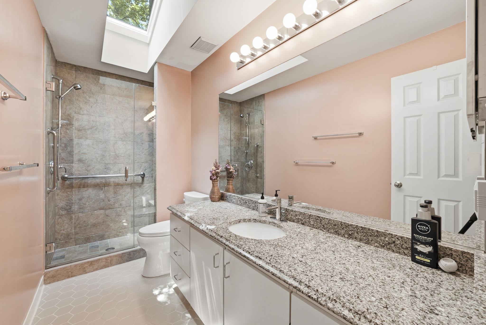 7512 RAMBLING RIDGE DRIVE