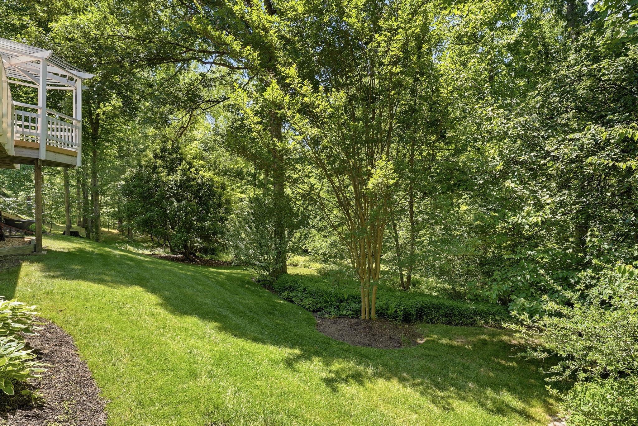 7512 RAMBLING RIDGE DRIVE