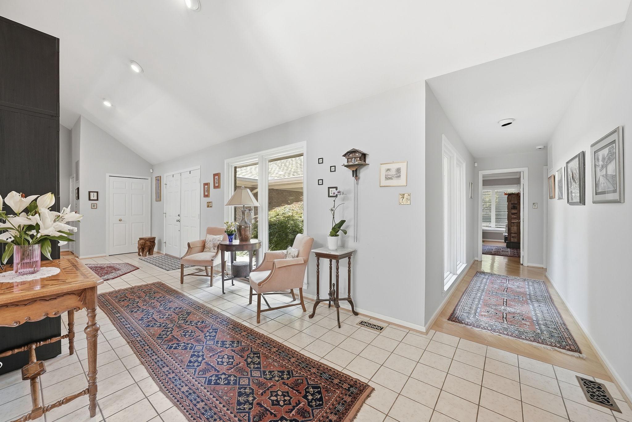 7512 RAMBLING RIDGE DRIVE