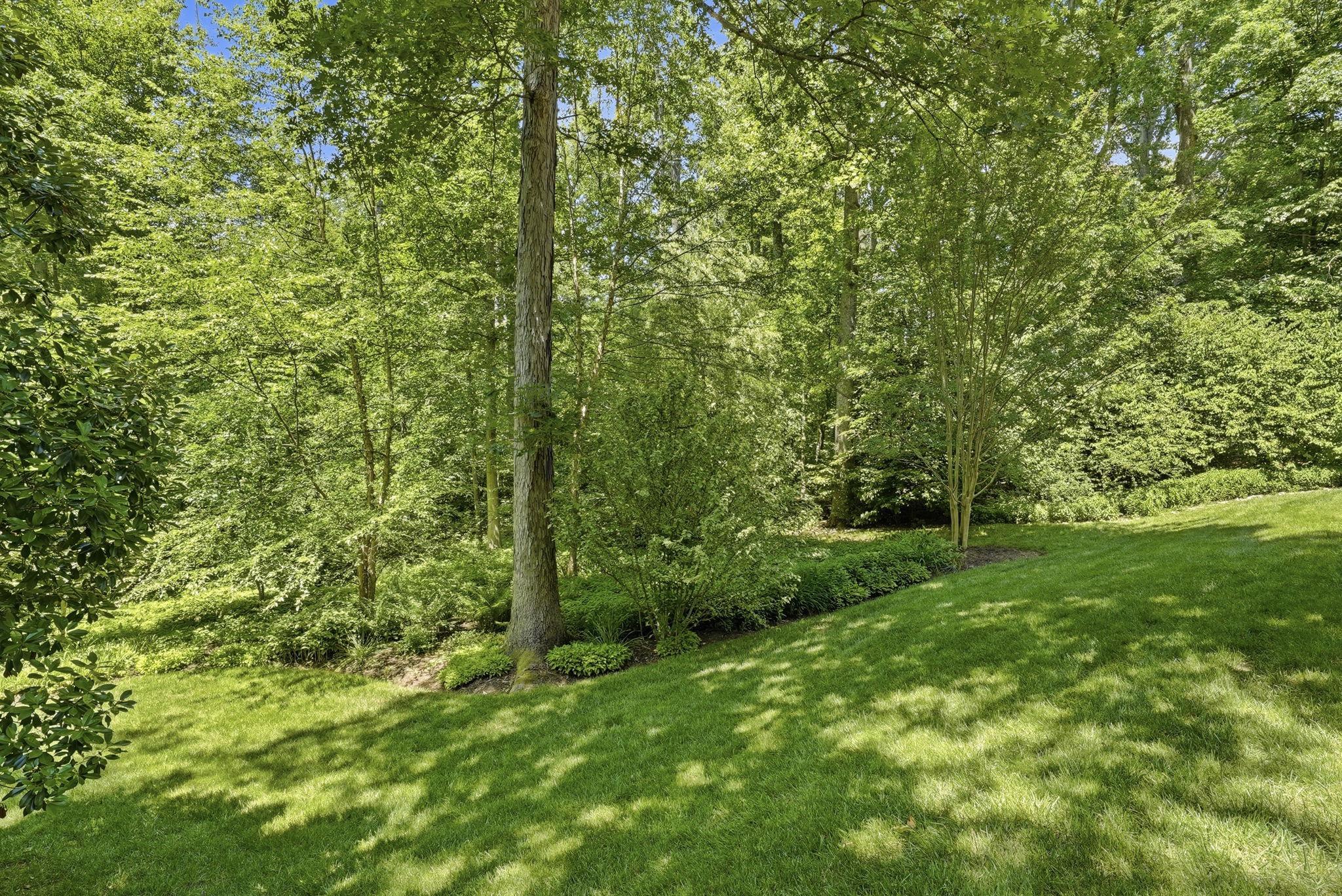 7512 RAMBLING RIDGE DRIVE