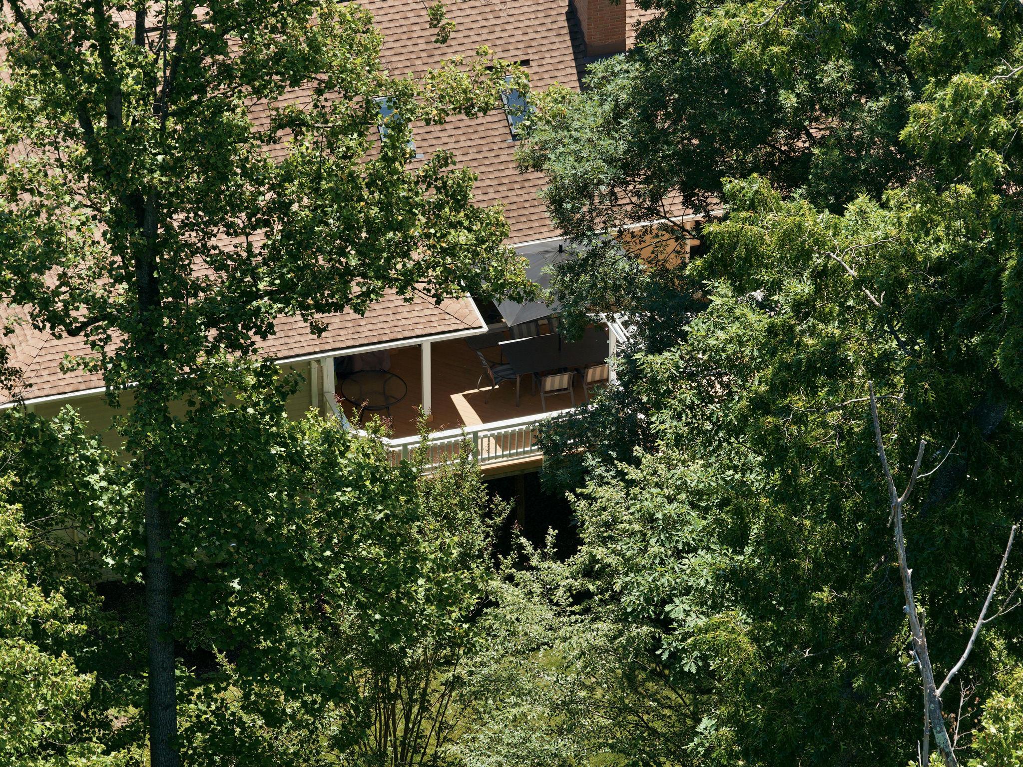 7512 RAMBLING RIDGE DRIVE