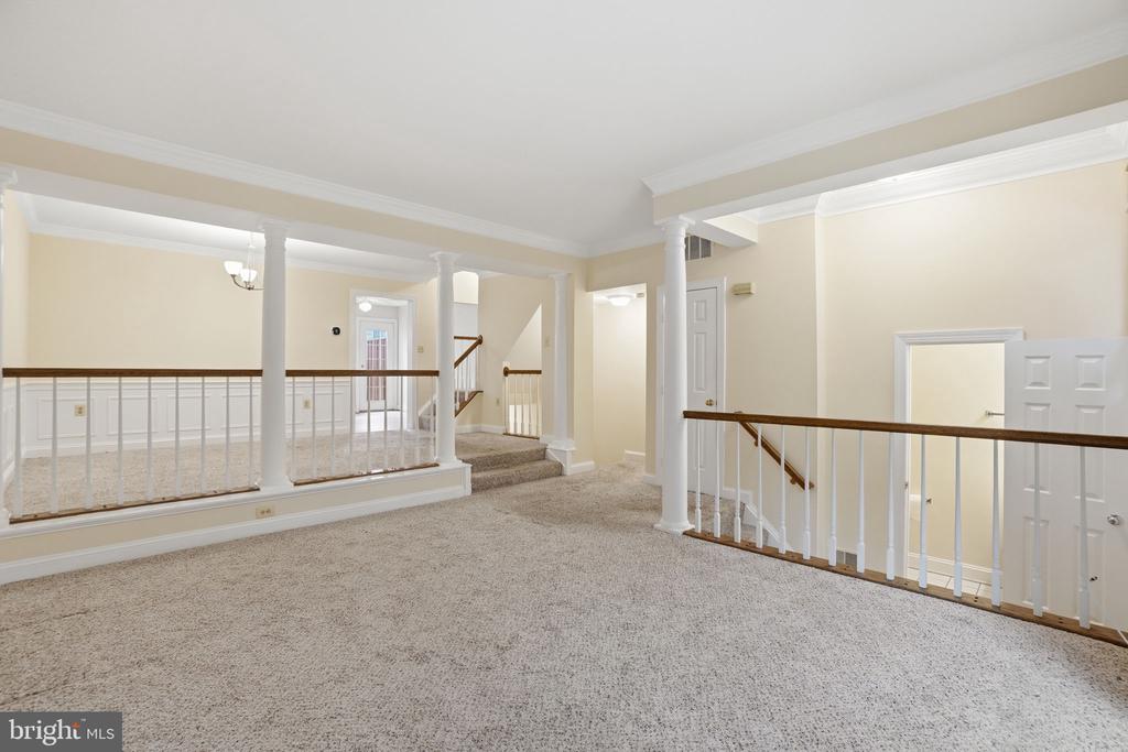 6537 MILVA LANE