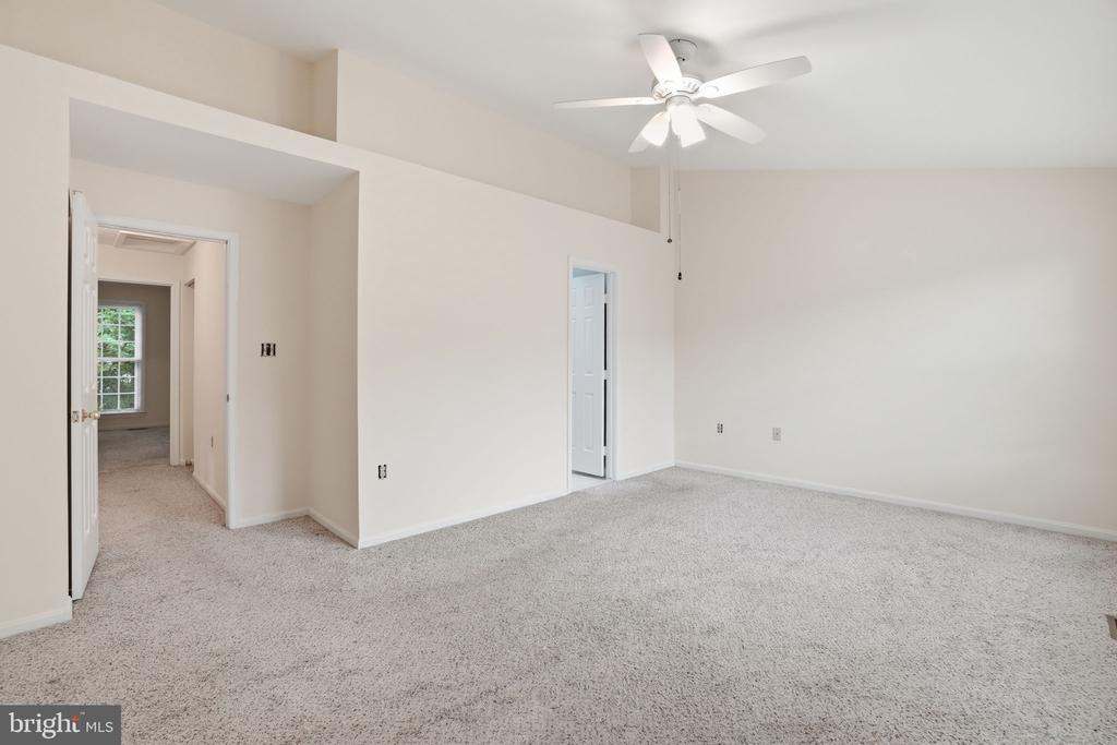 6537 MILVA LANE