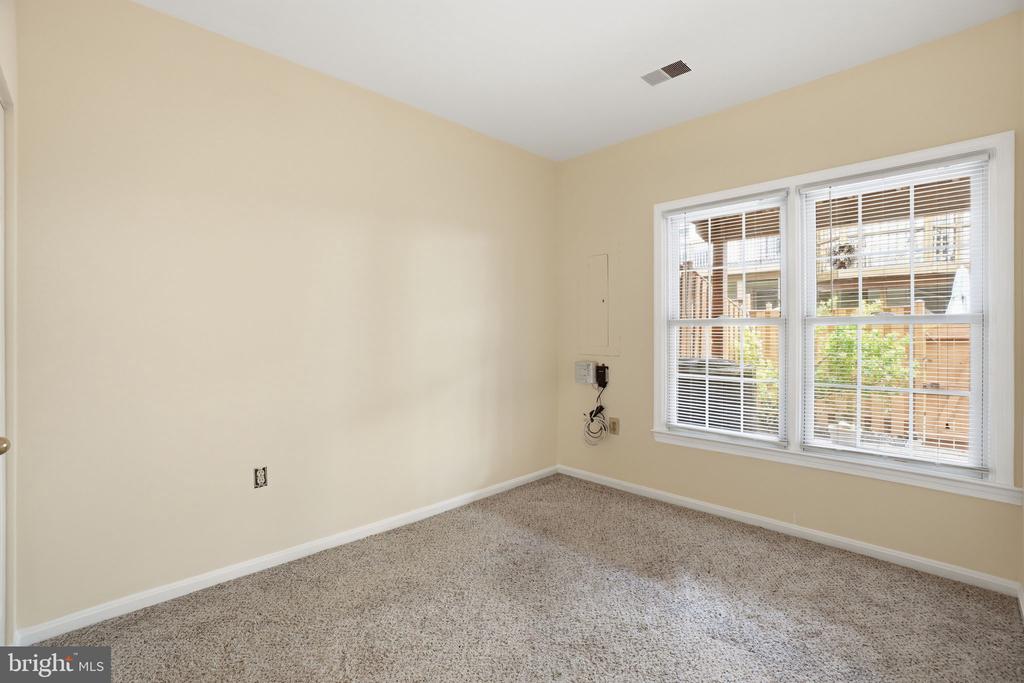 6537 MILVA LANE