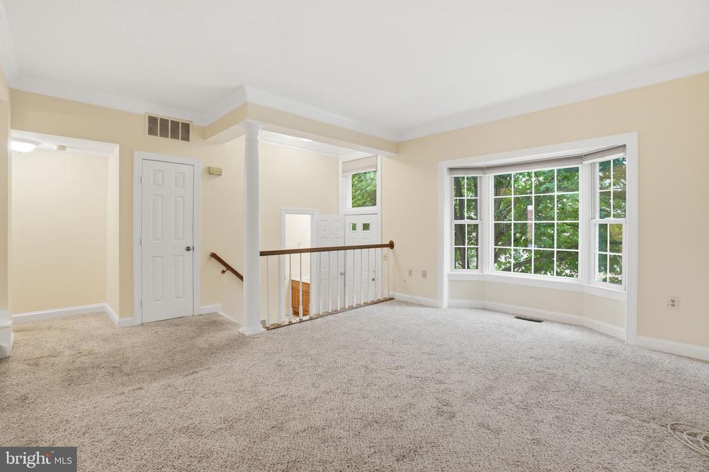 6537 MILVA LANE