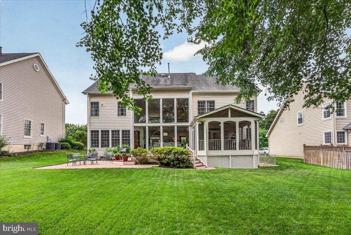 13754 ROYAL RED TERRACE