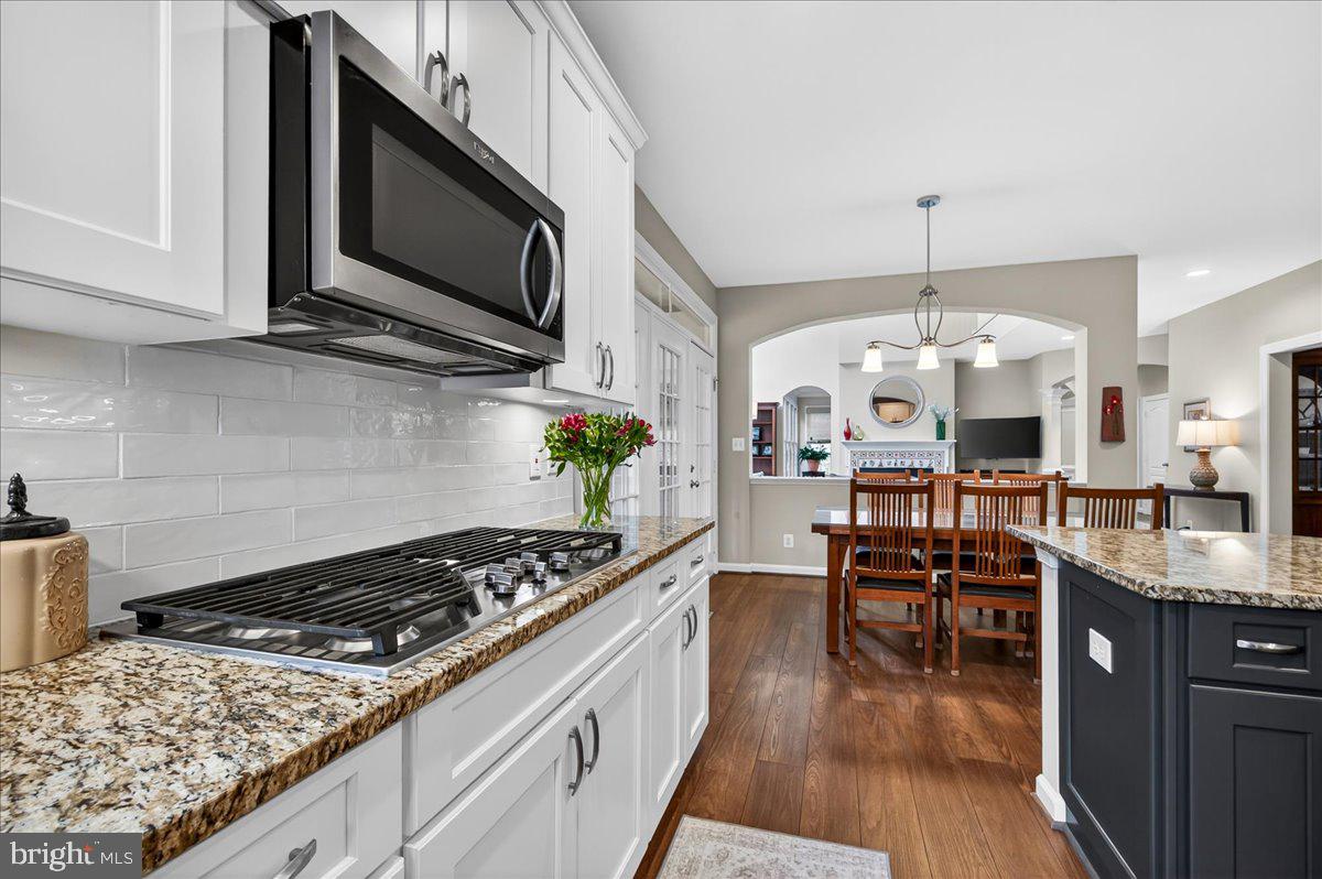 13754 ROYAL RED TERRACE