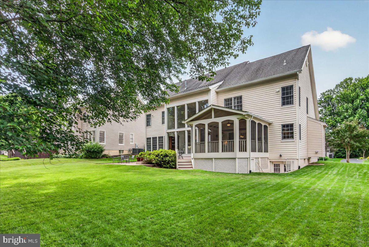 13754 ROYAL RED TERRACE