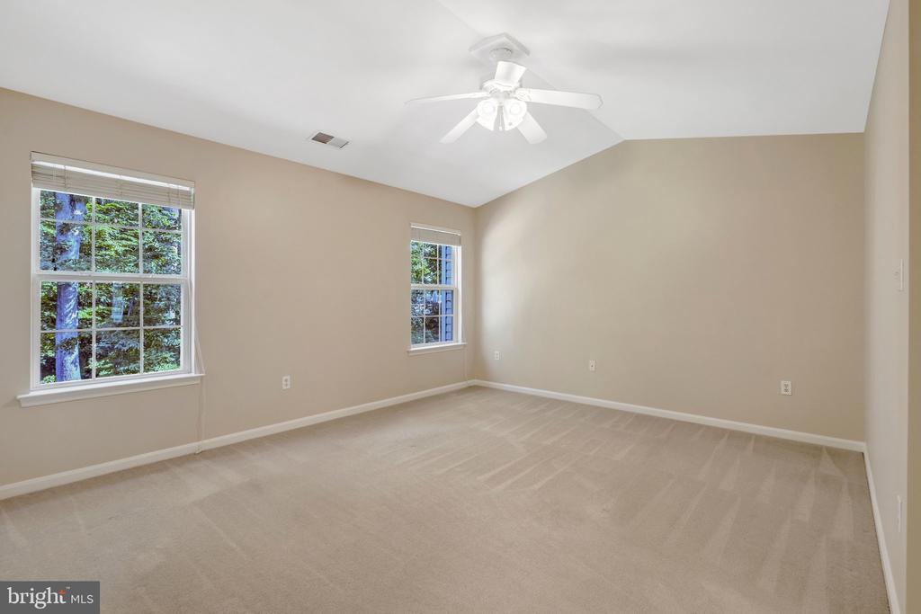 7706 SHADOWCREEK TERRACE