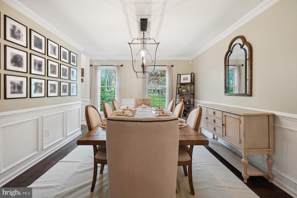 11007 RACCOON RIDGE COURT