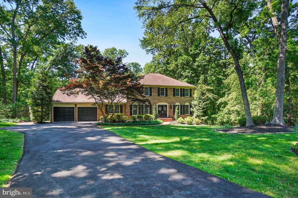 11007 RACCOON RIDGE COURT