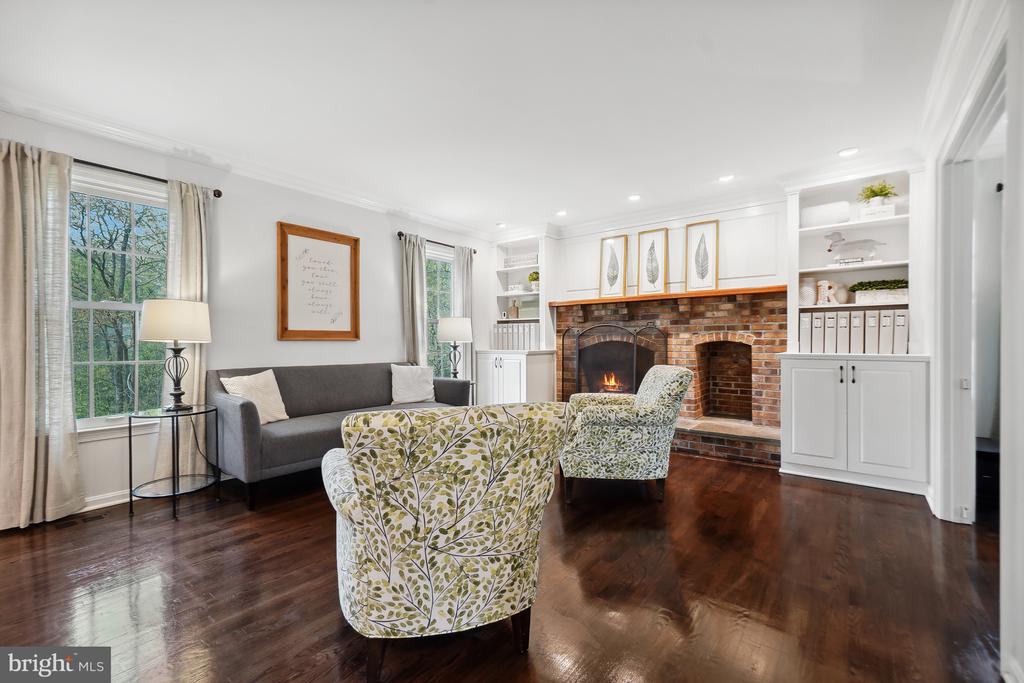 11007 RACCOON RIDGE COURT
