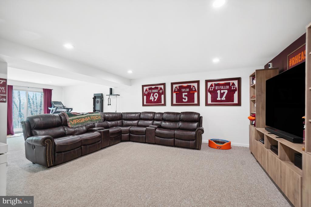 11007 RACCOON RIDGE COURT