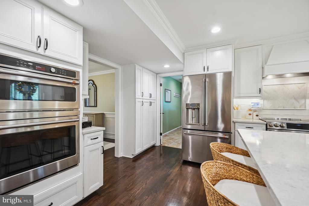 11007 RACCOON RIDGE COURT