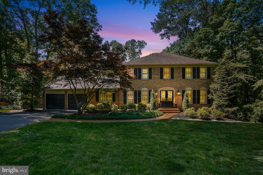11007 RACCOON RIDGE COURT