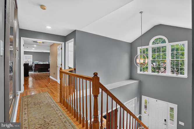 7919 BRACKSFORD COURT