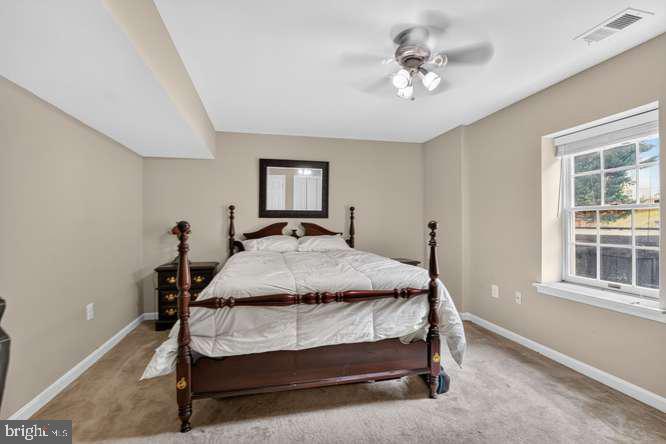 7919 BRACKSFORD COURT