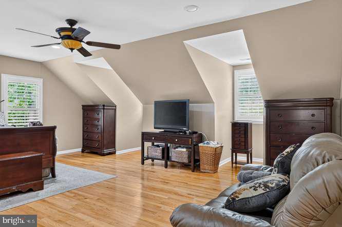 7919 BRACKSFORD COURT
