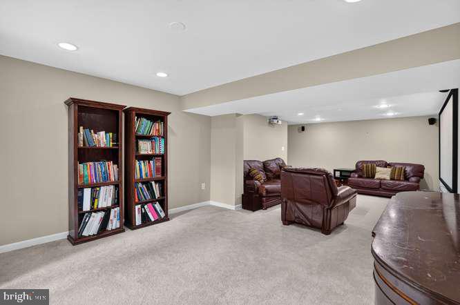 7919 BRACKSFORD COURT