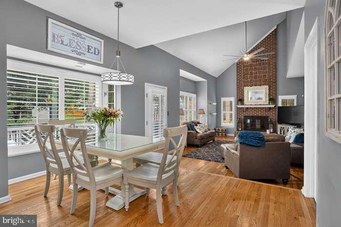 7919 BRACKSFORD COURT