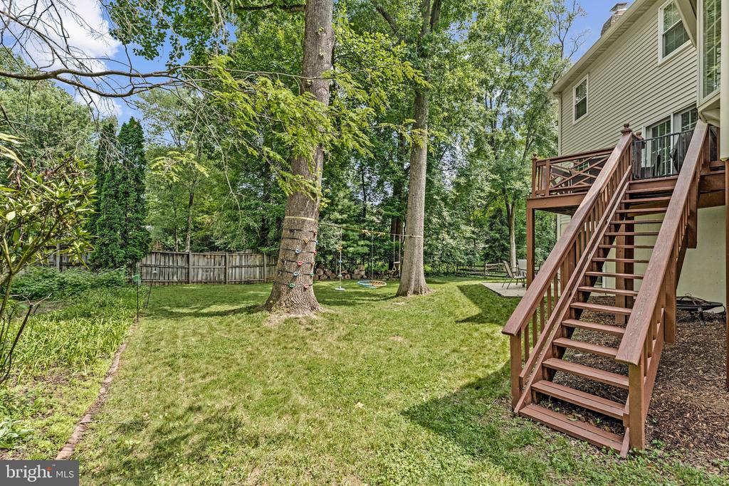 8422 BLEVINS WAY CT
