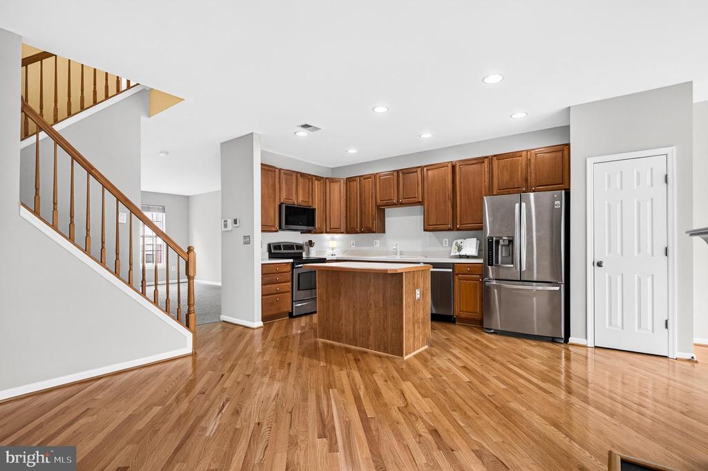 2461 ROLLING PLAINS DRIVE