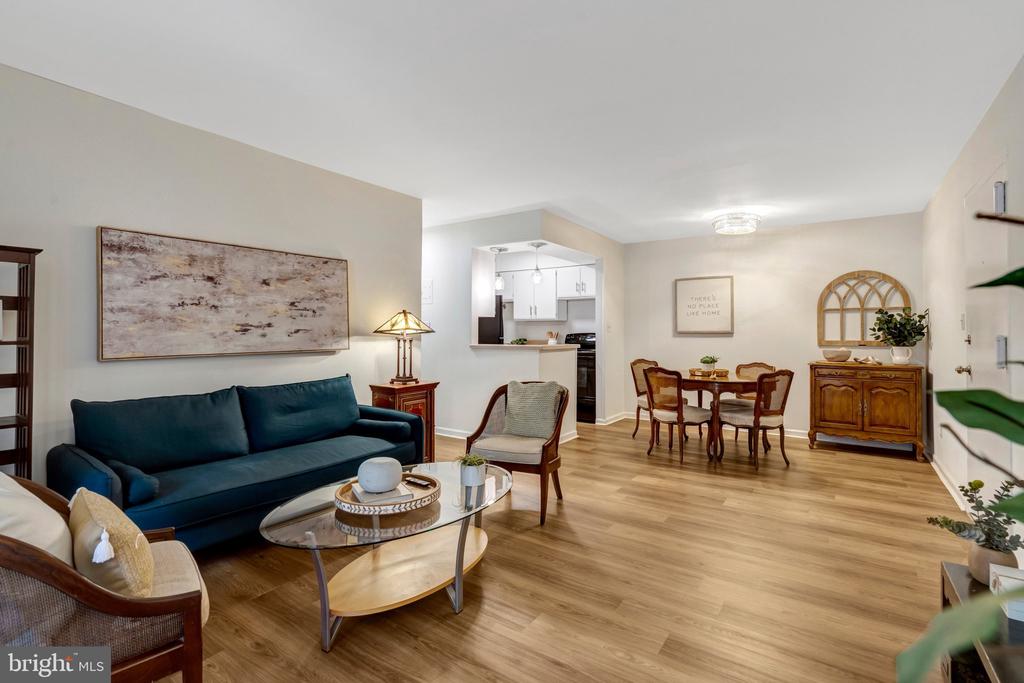 5913 PRINCE JAMES DRIVE Unit: I ("EYE")