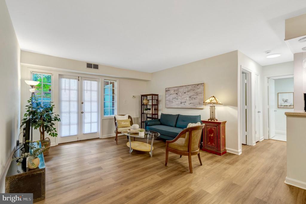 5913 PRINCE JAMES DRIVE Unit: I ("EYE")