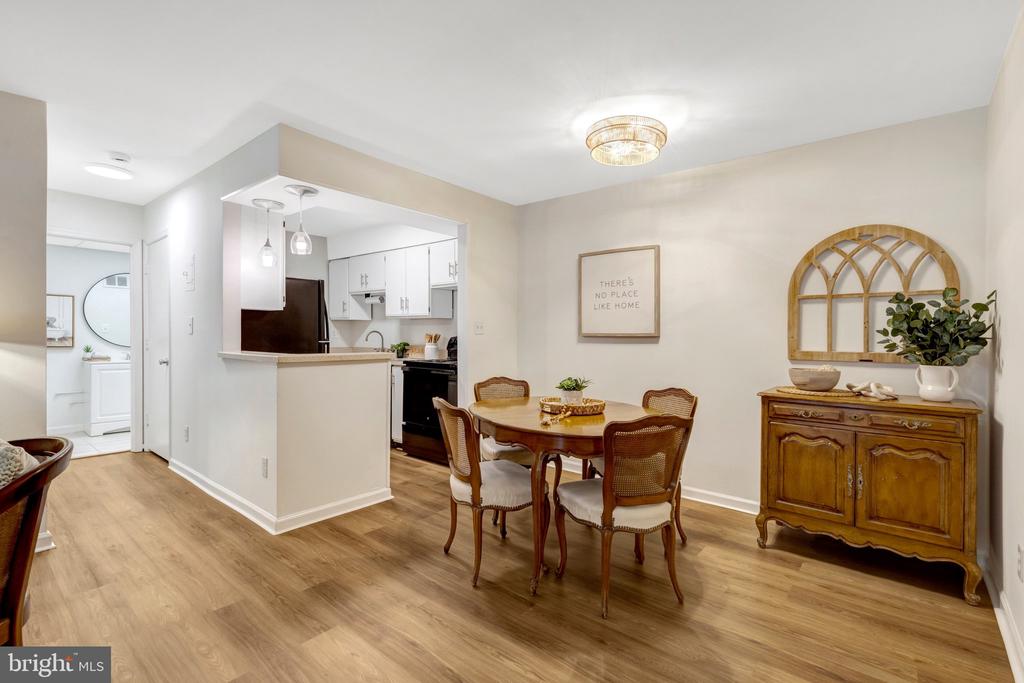 5913 PRINCE JAMES DRIVE Unit: I ("EYE")
