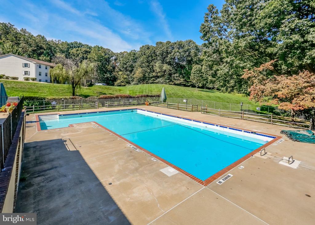 5913 PRINCE JAMES DRIVE Unit: I ("EYE")